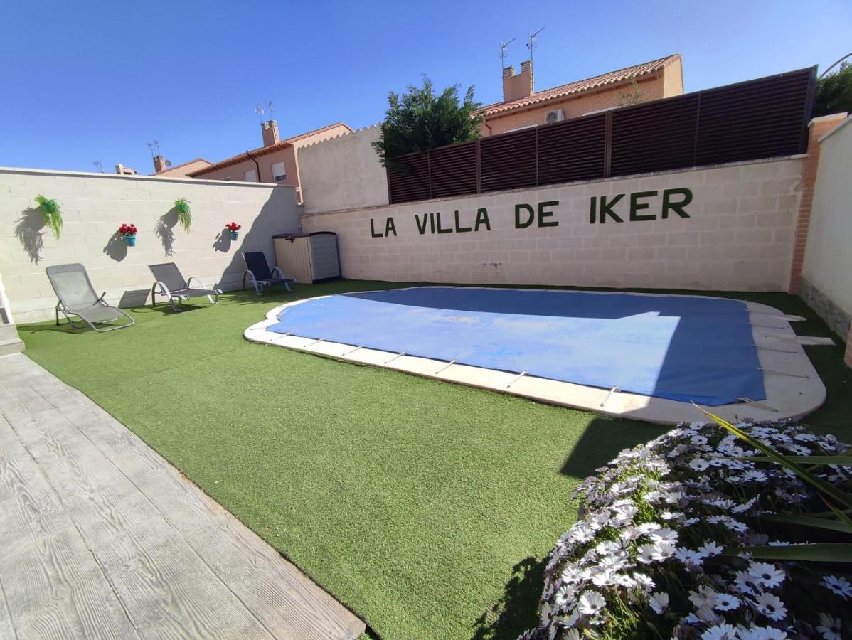 "La Villa De Iker" Con Chimenea, Barbacoa Y A 10 Mint De "Puy Du Fou" Argés Екстериор снимка